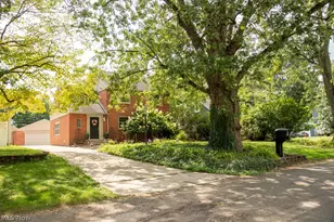 1804 48th St NW, Canton, OH 44709 - Photo 2