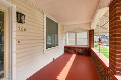 608 Delaware Street, Martins Ferry, OH 43935 - Photo 6
