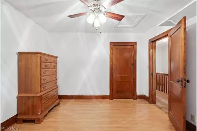 608 Delaware Street, Martins Ferry, OH 43935 - Photo 30