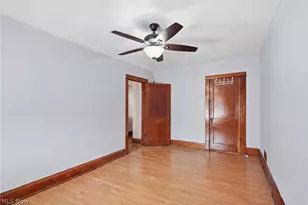 608 Delaware St, Martins Ferry, OH 43935 - Photo 32