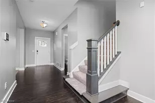 36392 Capri Ln, North Ridgeville, OH 44039 - Photo 18