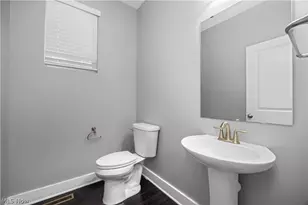 36392 Capri Ln, North Ridgeville, OH 44039 - Photo 12