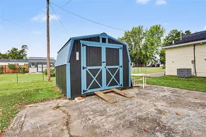57 W 1st Street, Frazeysburg, OH 43822 - Photo 22