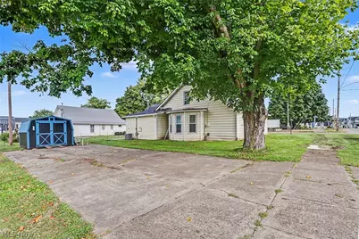 57 W 1st Street, Frazeysburg, OH 43822 - Photo 24