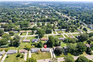 204 Sutton Ave NE, North Canton, OH 44720 - Photo 2
