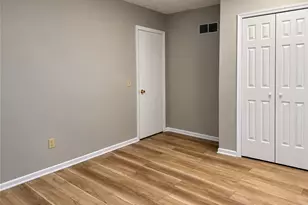 290 Lincoln Street SW, Hartville, OH 44632 - Photo 12