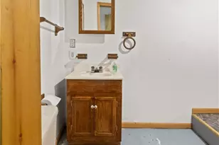 271 Seneca St, Weirton, WV 26062 - Photo 28