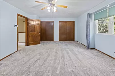 271 Seneca Street, Weirton, WV 26062 - Photo 16
