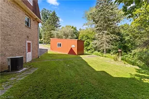 271 Seneca St, Weirton, WV 26062 - Photo 36