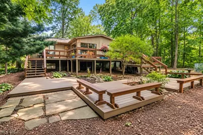 5842 Tanager Court, Mentor, OH 44060 - Photo 2