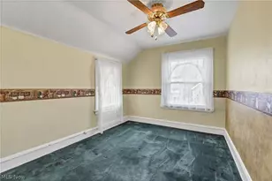 13305 Hazelwood Ave, Oakwood, OH 44107 - Photo 22