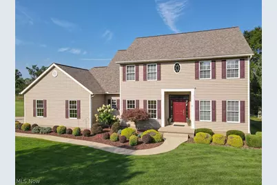 127 Whittlesey Drive, Tallmadge, OH 44278 - Photo 2