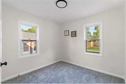 827 Davies Avenue, Akron, OH 44306 - Photo 16