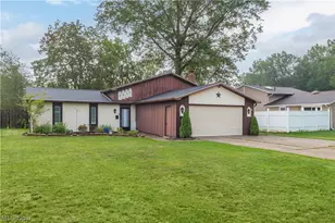 4417 Queen Anne Ave, Lorain, OH 44052 - Photo 2