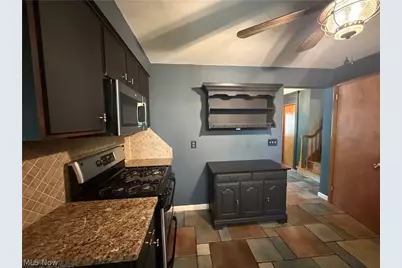 144 Everhard Road SW, North Canton, OH 44709 - Photo 6