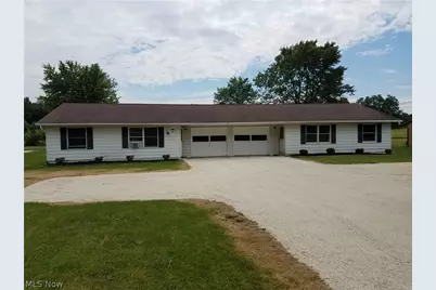 3922-3924 Summit Road, Ravenna, OH 44266 - Photo 1