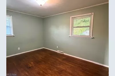 2191 Frostwood Drive, Youngstown, OH 44515 - Photo 8