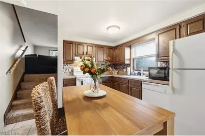 1401-1403 Lindenwood Drive, Lorain, OH 44053 - Photo 8