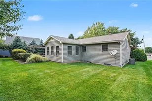 3061 Palmarie Dr, Poland, OH 44514 - Photo 38