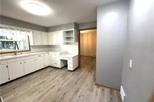 750 Bittersweet Dr NE, Massillon, OH 44646 - Photo 14