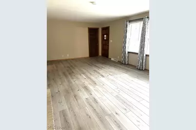 750 Bittersweet Drive NE, Massillon, OH 44646 - Photo 8