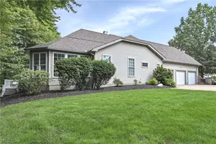 32249 Hawthorne Ct, Avon Lake, OH 44012 - Photo 38