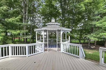 32249 Hawthorne Court, Avon Lake, OH 44012 - Photo 40