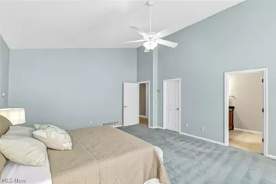 32249 Hawthorne Court, Avon Lake, OH 44012 - Photo 22