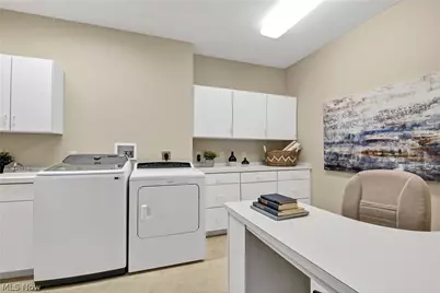 32249 Hawthorne Court, Avon Lake, OH 44012 - Photo 20