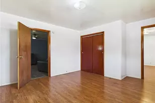 56031 W 2nd St, Bridgeport, OH 43912 - Photo 10