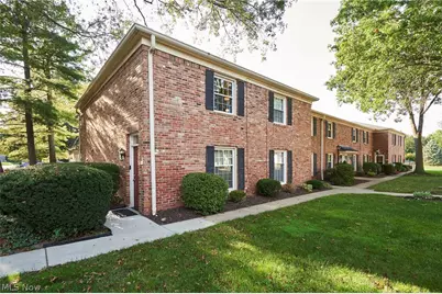 72 Nottoway Court, Akron, OH 44313 - Photo 1