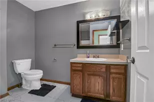 2144 Reserve Cir N, Lorain, OH 44053 - Photo 28