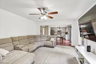 2144 Reserve Cir N, Lorain, OH 44053 - Photo 18
