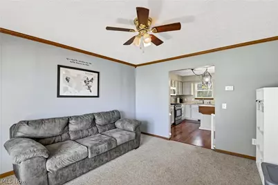 2144 Reserve Circle N, Lorain, OH 44053 - Photo 10