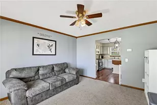 2144 Reserve Cir N, Lorain, OH 44053 - Photo 10