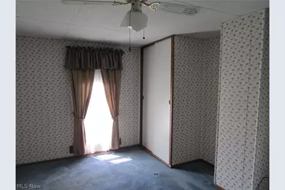 875 Washington, Bergholz, OH 43908 - Photo 20