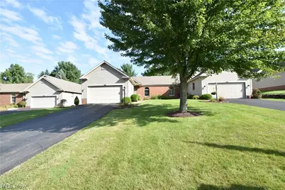 90 Montgomery Lane #2, Canfield, OH 44406 - Photo 2