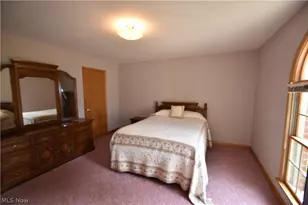 90 Montgomery Ln, Canfield, OH 44406 - Photo 14