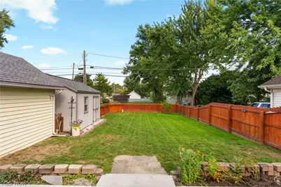 440 Wabash Avenue S, Brewster, OH 44613 - Photo 4