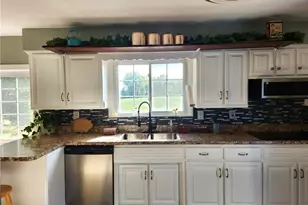 5261 Dailey Rd, New Franklin, OH 44319 - Photo 4