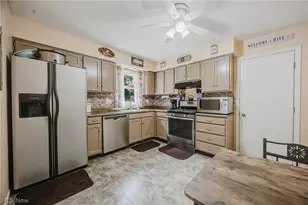 1004 Lancaster Dr, Medina, OH 44256 - Photo 8