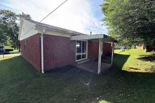 308 Snearly Dr, Marietta, OH 45750 - Photo 6
