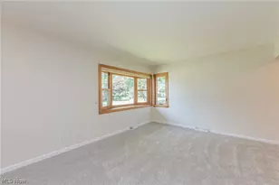 4261 Slaughter Rd, Green, OH 44685 - Photo 2