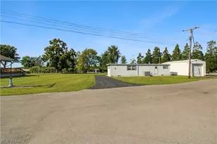 2825 W Rising Sun Rd, Port Clinton, OH 43452 - Photo 6