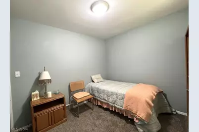 902 Warrington Road, Akron, OH 44320 - Photo 16