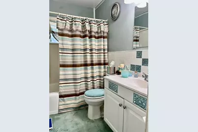 902 Warrington Road, Akron, OH 44320 - Photo 12