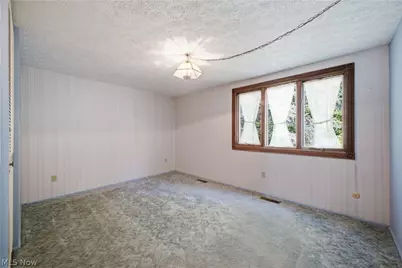 1343 Northfield Drive, Mineral Ridge, OH 44440 - Photo 12