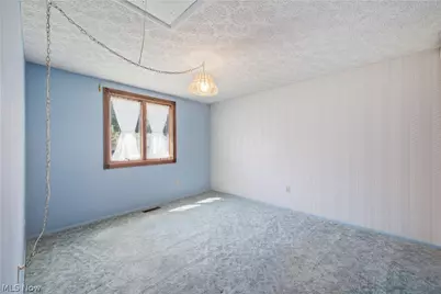 1343 Northfield Drive, Mineral Ridge, OH 44440 - Photo 16