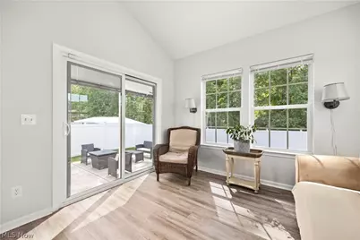 6199 E Meadow Farm Lane, Lorain, OH 44053 - Photo 14
