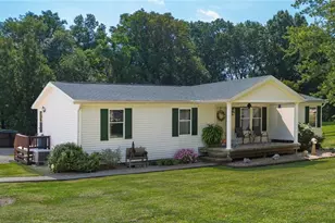 3805 Greengold Dr, Zanesville, OH 43701 - Photo 40